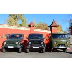 Три автомобиля УАЗ и гуманитарную помощь передадут сотрудники зоопарка «Лимпопо» нижегородским воинским частям